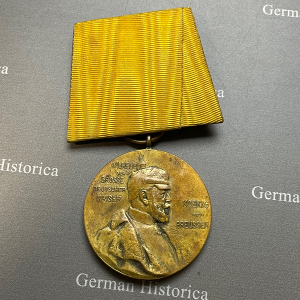 Centenar Medaille an Spange