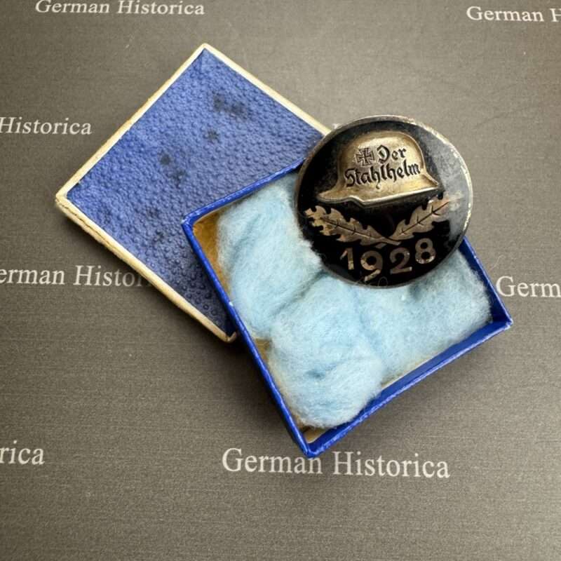 German Historica Militaria Uniform Kiel Orden Abzeichen Auszeich Hansen Kiel Rendsburg Eisernes Kreuz 1928 Stahlhelm S2 2