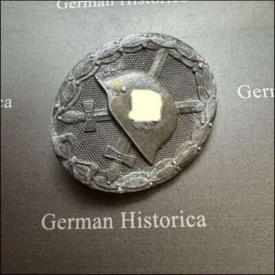 Verwundetenabzeichen Silber Rendsburg Kiel Ritterkreuz Junker German Historica Kriegsmarine Mützenband Verw Militaria Hansen Kiel, Militaria 181311