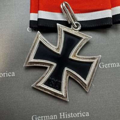 Ritterkreuz, Eichenlaub, Schwerter, Brillanten, Eisernes Kreuz Juncker 711567