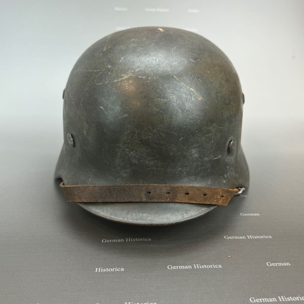 Stahlhelm Wehrmacht M 35 untouched